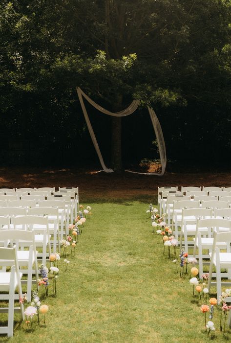 Lowkey Outdoor Wedding, Wild Flower Wedding Ceremony, Flower Aisle Wedding Outdoor Ceremony, Wildflower Wedding Ceremony Aisle Decorations, Baby’s Breath Isle Wedding, Simple Ceremony Aisle Decor, Wedding Arch Without Flowers, Backyard Wedding Florals, Simple Ceremony Flowers