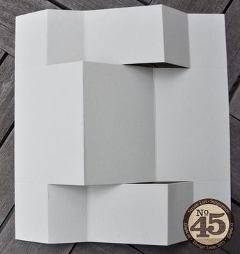 Graphic 45: Getting Creative With Graphic 45 Cards #ShutterCard #tutorial by Susan Lui Shutter Cards, Shutter Card, Side Step Card, Stepper Cards, Tri Fold Cards, Card Making Templates, Birthday One, Card Folds, Card Making Tips