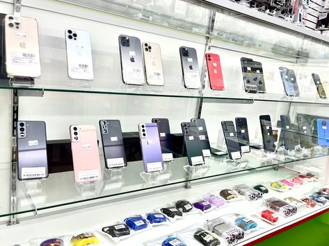 cell phone repairing shop in Los Angeles Cell Phone Repair Shop, Mobile Phone Shops, Cell Phone Repair, New Photo Download, Phone Shop, Phone Repair, Photo Download, Operating System, Don't Let