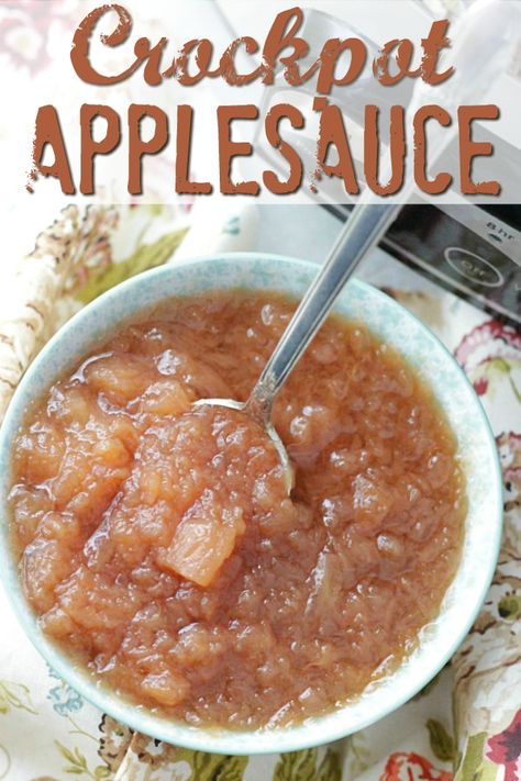 Homemade Applesauce Crockpot, Apple Recipes For Canning, Slow Cooker Applesauce, Crockpot Applesauce, Apple Sauce Recipes, Homemade Applesauce, Healthy Treat, Apple Sauce, Eat Seasonal