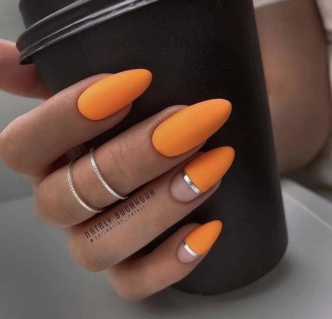 Blue Foil Nails, Pink Tip Nails, Polish People, Snow Nails, Orange Nail Designs, Pretty Nail Art Designs, Soft Nails, Neon Nails, Orange Nails