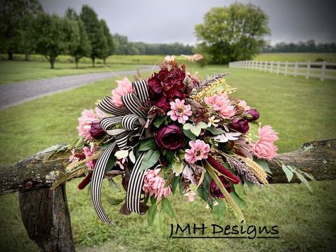 Cemetary Decorations, Headstones Decorations, Casket Flowers, Gravesite Decorations, Garden Companion Planting, Spring Flower Arrangements, Grave Flowers, Casket Sprays, Cemetery Decorations