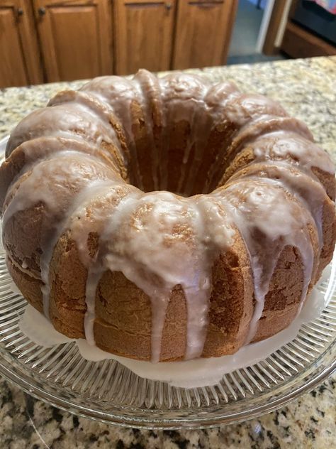 Lemon Supreme Cake, Homemade Aesthetic, Pasta Color, Pound Cake Glaze, Lemon Bundt Cake, Lemon Cake Mixes, Instant Pudding Mix, Lemon Pound Cake, Meeting Place