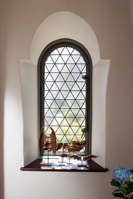 19 Unusual & Fancy Windows Shape Designs - ArchitectureArtDesigns.com Foyer Stairs, Window Grids, Kids Bedroom Remodel, Small Bedroom Remodel, Window Bars, Leaded Glass Windows, Window Grill Design, Window Grill, Mediterranean Decor