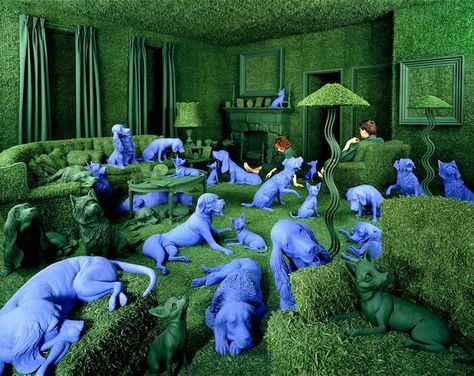 weird but cool. no photoshop used! Sandy Skoglund, Surreal Scenes, Creation Art, Artistic Installation, Foto Art, Sculpture Installation, Green And Blue, Art Plastique, American Artists