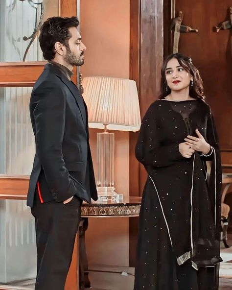 Wahaj Ali And Yumna Zaidi, Tere Bin, Yumna Zaidi, Wahaj Ali, Beautiful Photoshoot Ideas, Teen Celebrities, Beautiful Pakistani Dresses, Cute Muslim Couples, Trendy Dress Outfits