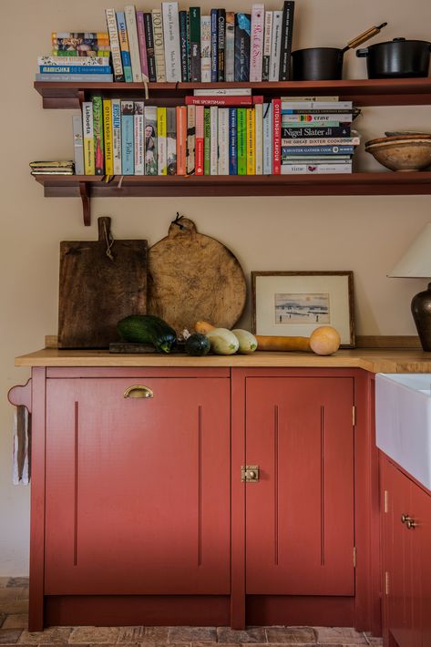 Shaker Kitchen Colours, Pink Red Kitchen, Rust Kitchen Cabinets, Pink Kitchen Cupboards, Rust Kitchen, Red Kitchen Cabinets, Brass Taps, Parisian Kitchen, Red Shelves