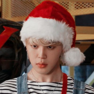 #bts #parkjimin #jimin #mimi #cute #mochi #christmas #icons #icon #boys Jimin Christmas, Christmas Profile Pictures, Cute Mochi, Bts Christmas, Park Jimin Cute, Christmas Icons, Christmas Wonderland, I Love Bts, Korean Actress