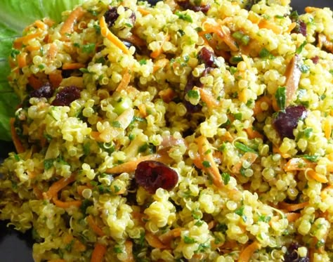 Curried Quinoa, Greek Quinoa, Roasted Cauliflower Salad, Cook Quinoa, Quinoa Burgers, Quinoa Salad Recipes, Fun Salads, Roasted Broccoli, Recipes To Make