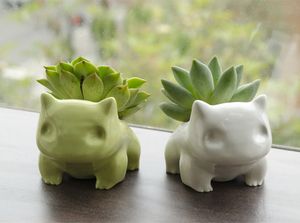 Bulbasaur plant pots!                                                                                                                                                                                 More Bulbasaur Planter, Geek Decor, Tanah Liat, Keramik Design, Cactus Y Suculentas, Flower Planters, Dry Clay, Air Dry Clay, Stemware