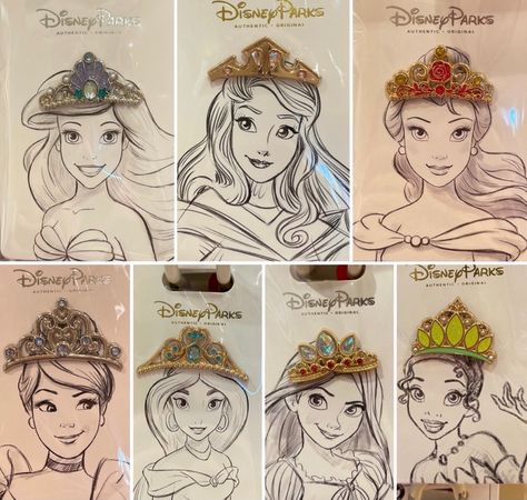 Disney Princess Crowns, Disney Christmas Gifts, Tiana Princess, Princess Crowns, Princess Tiana, Princess Tiara, Princess Cinderella, Princess Aurora, Disney Trading Pins