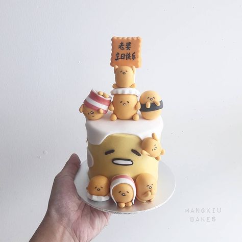 Mini Gudetamas on a mini cake. It's going to be Christmas week next week!😍 Gudetama Cake, Gudetama Birthday, Christmas Week, Mini Cake, Sweet Cheeks, Fondant Cake, Cake Inspiration, Mini Cakes, Cups And Mugs