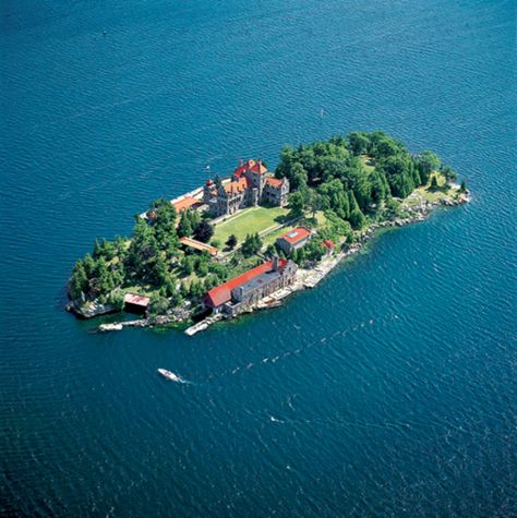 . Dark Island, Island Homes, Castles Of The World, Dream Mansion, Thousand Islands, Island House, Beautiful Castles, Island Living, Private Island