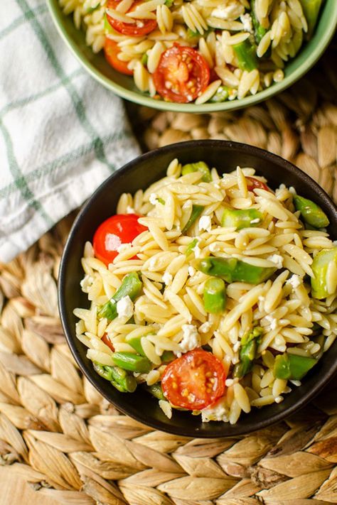 Orzo Salad With Asparagus, Orzo With Asparagus, Orzo Asparagus, Asparagus Orzo, Salad With Asparagus, Lemon Orzo Salad, Asparagus Frittata, Spring Pasta, Lemon Orzo