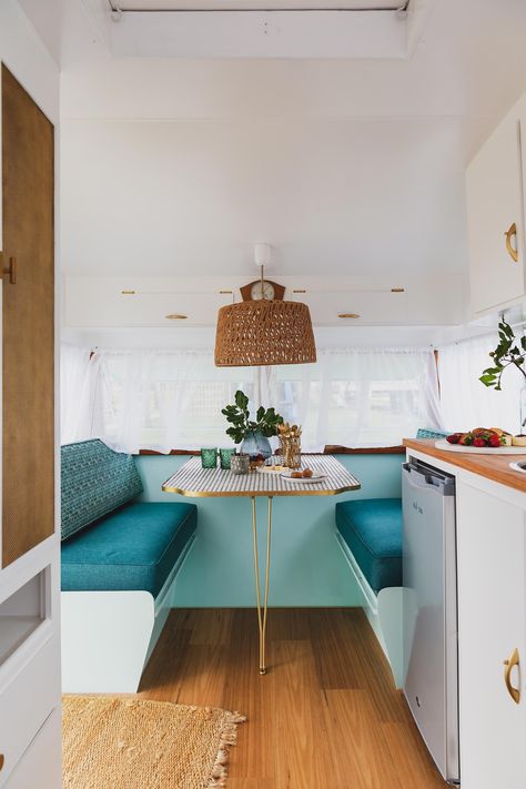 Caravan Renovation Diy, Caravan Interior Makeover, Vintage Caravan Interiors, Popup Camper Remodel, Diy Caravan, Caravan Living, Caravan Van, Caravan Decor, Caravan Makeover