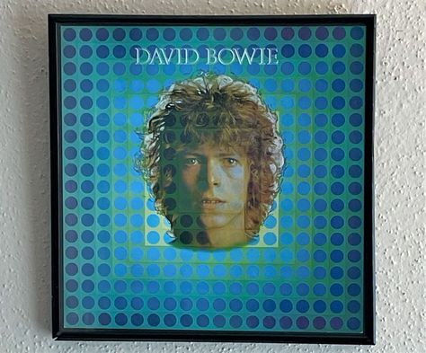 David Bowie Album Covers, David Bowie Space Oddity, Nick Drake, Space Oddity, Major Tom, Folk Rock, Pochette Album, Dorian Gray, Vinyl Music