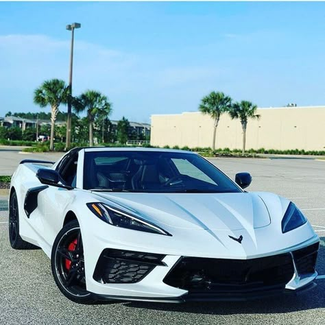 Corvette 2020, White Corvette, 2020 Corvette, Modded Cars, Cars Black, Corvette C8, Chevrolet Corvette Stingray, Lux Cars, Super Luxury Cars