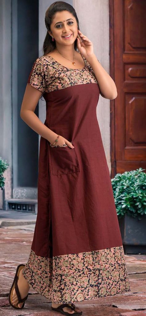 Nighty Designs Indian Cotton, Nighty Designs Indian, Cotton Nighty For Women, Nighty Night Dress, Cotton Night Dress, Latest Model Blouse Designs, Churidar Designs, Anarkali Dress Pattern, Designer Kurti Patterns