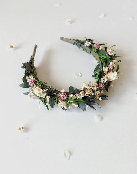 Handmade flower headband made from preserved eucalyptus leaves and pink and cream artificial flowers :)  #hairaccessory #hairstyle #hairstyling #bridalhair #headpiece #headband #flowerheadband #floralheadband #bridalcrown #flowercrown #inspiration #bridetobe #flowershop #greenery Preserved Eucalyptus, Flower Headbands, Bridal Flower Crown, Crown Bridal, Bridal Flower, Floral Headband, Romantic Flowers, Cream Flowers, Handmade Flower