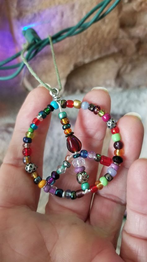 Beaded Peace Sign Christmas Ornament on Hemp Cord Hippie Christmas Ornament Peace Sign Ornament Colorful Peace Sign Ornament - Etsy Driftwood Peace Sign, Diy Suncatchers Beads, Crafts Y2k, Wire Peace Sign, Peace Ornaments, Peace Sign Christmas, Beaded Peace Sign, Peace Sign Art Hippie, Peace Crafts