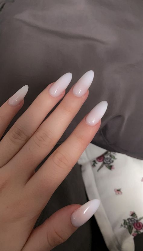 Long Round Acrylic Nails Design, Basic White Nails Acrylic Almond, Rounded Long Nails, Silky White Nails, Milky Almond Nails, Almond White Nails, Milky White Almond Nails, French Tips White, Long Round Nails