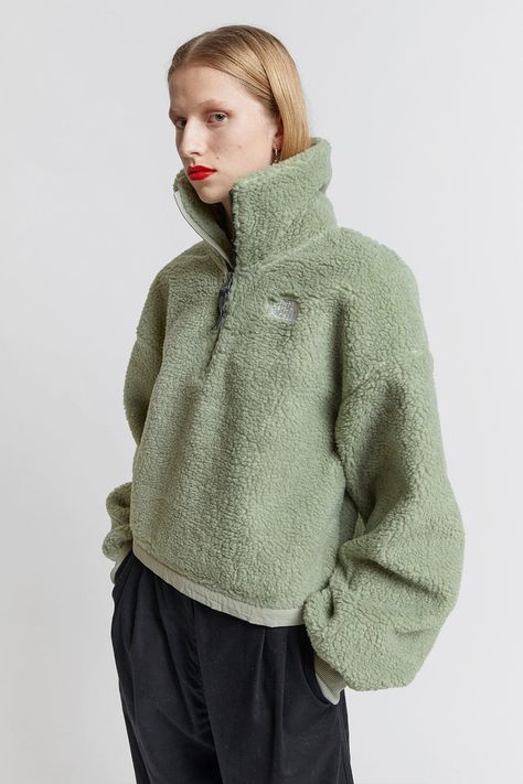 Oversized Fleece Outfit, Fleece Outfit Women, Fleece Jacket Outfit, Oversize Collar, Puffer Outfit, Bohemian Wear, Fleece Outfit, North Face Sweater, Jumper Outfit