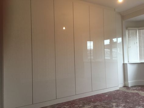 High Gloss Push to open Fitted Wardrobes in essex High Gloss Wardrobes Bedrooms, Ikea Fitted Wardrobes, High Gloss Wardrobe, Floor To Ceiling Storage, Wardrobe Shutter Design, Storage Cabinets With Doors, Shutter Design, Fitted Wardrobes Bedroom, Pax Ikea