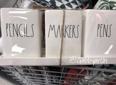 ʀᴀᴇ ᴅᴜɴɴ ʀᴇʟᴇᴀsᴇs 🎄❤️ on Instagram: “NMP New pencils, markers, pens set! #raedunn #raedunnfinds #raedunnll #raedunnmugs #raedunnclay #raedunnaddict #raedunnlove…” Desk Cubicle Decor, Mint Kitchen, Aspen House, Rae Dunn Collection, Office Makeover, Makeup Room, Desk Set, Birthday Wishlist, Joanna Gaines