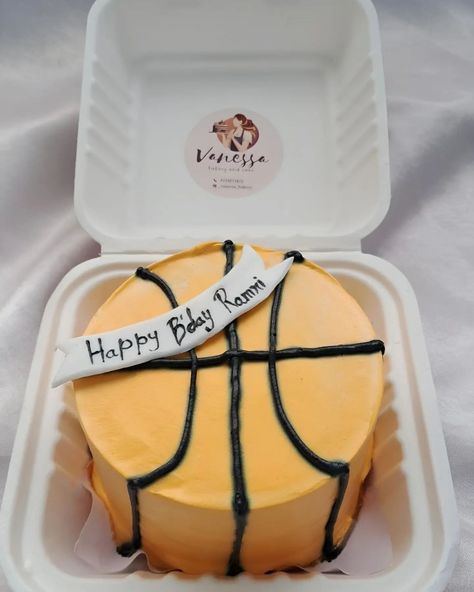 Basketball theme bento cake🏀 . . . . . . . . #bentocake#basketball#fypシ#fypage#orange#blueberry#shillong#cake#birthday#reels Birthday Reels, Basketball Theme, Shillong, Bento Cake, Birthday Cake, Basketball, Cake, Orange, Birthday