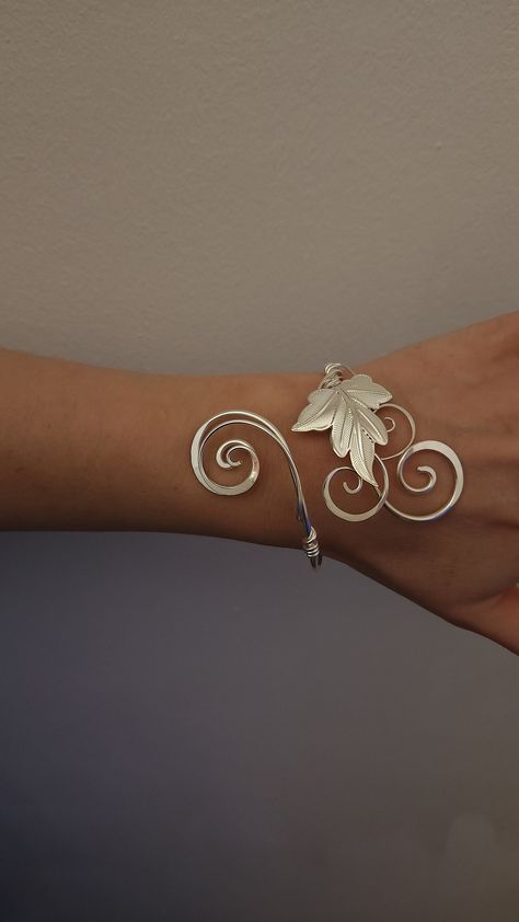 Silver Ivy Leaf Bracelet, Handmade Forest Vine Cuff Bangle, Elven Bridal Wedding Jewellery - Etsy Wrist Wrap Bracelet, Gold Vine Jewelry, Pastoral Grunge, Wire Arm Cuff, Ivy Jewelry, Vine Bracelet, Bridal Wedding Jewellery, Vine Jewelry, Silver Leaf Bracelet