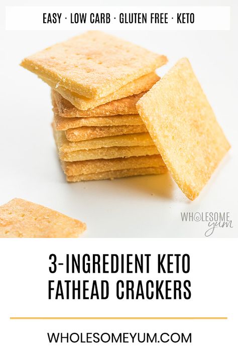 Keto Fathead Crackers with Coconut Flour Recipe - Fathead crackers with coconut flour are easy and delicious! This keto crackers recipe needs just 3 basic ingredients to make. Keto Crackers Recipe, Keto Crackers, Keto Bread Recipe, Low Carb Crackers, Best Keto Bread, Butter Crackers, Crackers Recipe, Coconut Flour Recipes, Low Carb Snack