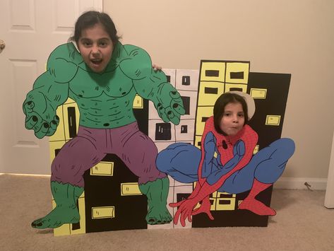 Hulk Spiderman, Hulk Birthday Parties, Hulk Party, Happy Fathers Day Images, Fathers Day Images, Hulk Birthday, Comic Frame, Towel Animals, Avengers Party