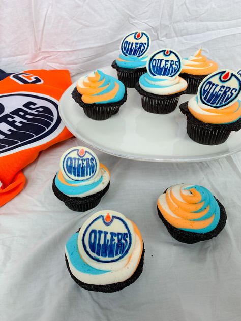 Oilers Cupcakes, Quick Saves