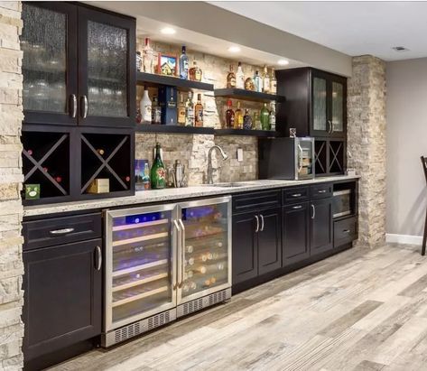 Wet Bar Basement, Basement Bar Plans, Basement Bar Design, Basement Kitchenette, Basement Remodel Ideas, Basement Bar Ideas, Rustic Basement, Home Bar Rooms, Basement Laundry Room