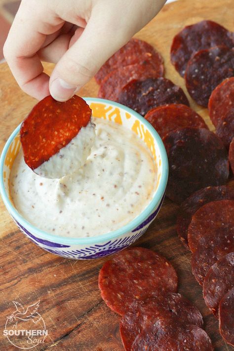 Salami Chips, Horseradish Dip, Cream Cheese Appetizer, Horseradish Sauce, Low Carb Snack, Cheese Appetizers, Low Carb Snacks, Appetizer Dips, Keto Snacks