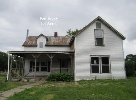 Fixer Upper Kentucky Farmhouse For Sale on 1.4 Acres Under $50K - Old Houses Under $50K Kentucky Farmhouse, Sweat Equity, Summer Temperature, Farmhouse Renovation, American Farmhouse, She Shed, Build Your Dream Home, Garden Spaces, Fixer Upper