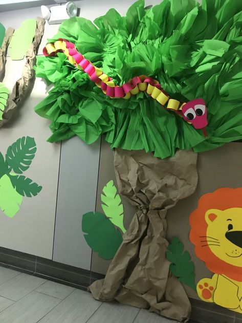 Jungle Theme Classroom Door, Jungle Decorations Classroom, Rainforest Classroom Theme, Jungle Classroom Door, Jungle Theme Classroom Decorations, Rainforest Classroom, Rainforest Project, Jungle Classroom, Jungle Theme Classroom