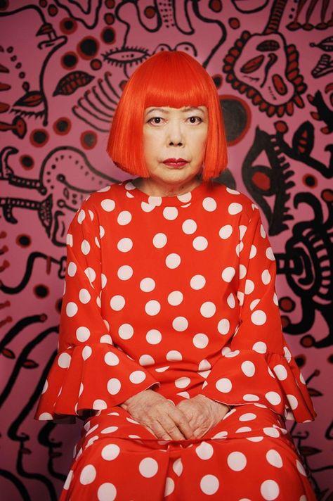 Yayoi Kusama: What you need: red bob-cut wig with bangs, polka dot anything Claes Oldenburg, Olafur Eliasson, Action Painting, Royal Ballet, Art Disney, Oldenburg, Yayoi Kusama, Feminist Art, Japanese Artists