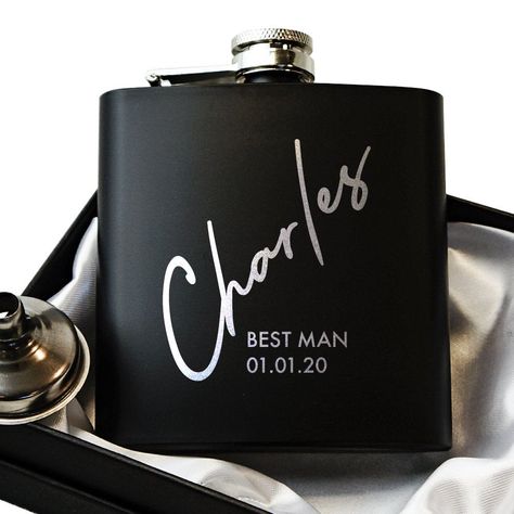 Bride To Be Box, Groomsmen Gift Ideas, Groomsmen Gifts Flask, Bridal Gift Box, Personalised Hip Flask, Flask Design, Groomsmen Proposal Gifts, Groomsmen Flask, Flask Gift