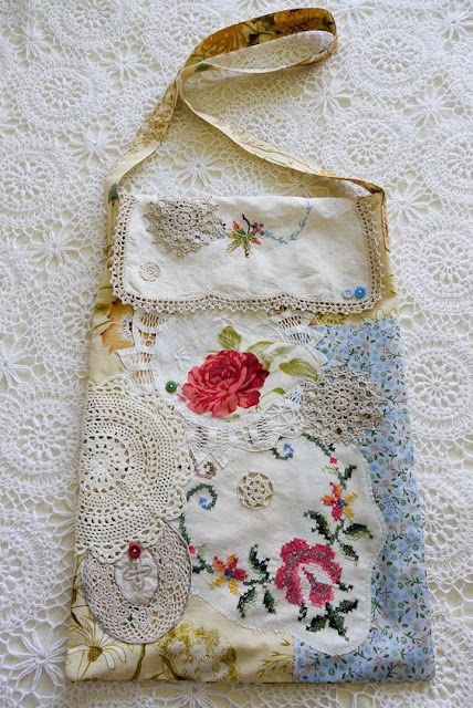 Handkerchief Crafts, Doilies Crafts, Embroidery Transfers, Lace Tablecloth, Vintage Handkerchiefs, Handmade Purses, Linens And Lace, Patchwork Bags, Vintage Crafts