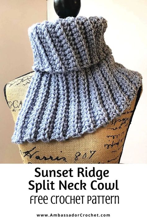 Quick & Easy Split Neck Cowl - Free Crochet Pattern - Ambassador Crochet Crochet Neck Warmer, Crochet Cowl Pattern, Crochet Triangle, Crochet Buttons, Cowl Pattern, Scarf Crochet Pattern, Crochet Woman, Crochet Cowl, Diy Pattern