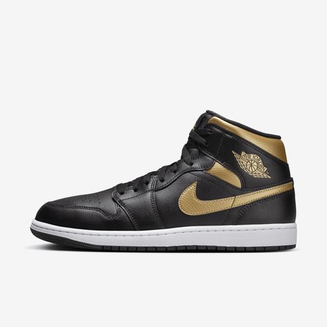 Inspired by the original AJ1, this mid-top edition maintains the iconic look you love while choice colors and crisp leather give it a distinct identity. Truck Drawings, Air Jordan 1 Mid Black, Air Jordan Retro 1, Mid Shoes, Jordan Retro 1, Nike Air Jordan 1 Mid, Mens Shoes Black, Air Jordan Retro, Retro 1