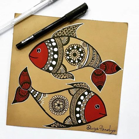 Theory of life: When flood comes, the fish eat Ants. But when water dries, The Ants eat fish. Life gives chance to Everyone.just have to… Madhubani Art Circle, Fish Design Drawing, Fish Mandala Art, Madhubani Painting Fish Design, Madhubani Fish Paintings, Fish Madhubani Art, Madhubani Art Fish Design, Mandala Art Therapy, Boho Painting