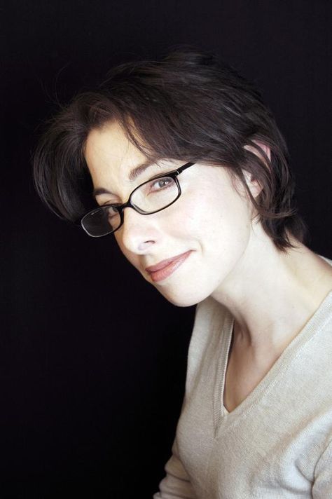 Sue Perkins, Shiny Happy People, Comedy Actors, Art Adventure, British Baking, Weak In The Knees, Phenomenal Woman, Dinner Guests, British Comedy