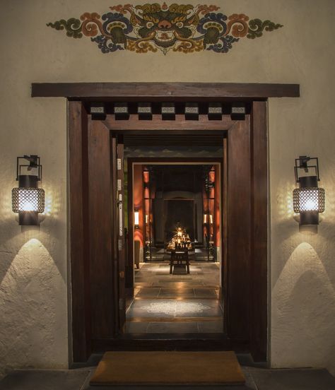 Tibetan Style Interior Design, Bhutan Interior Design, Tibet Interior Design, Taj Hotel Interior, Buddhist Interior Design, Tibetan Interior Design, Bhutan Architecture, Thai Interior Design, Buddhist Architecture