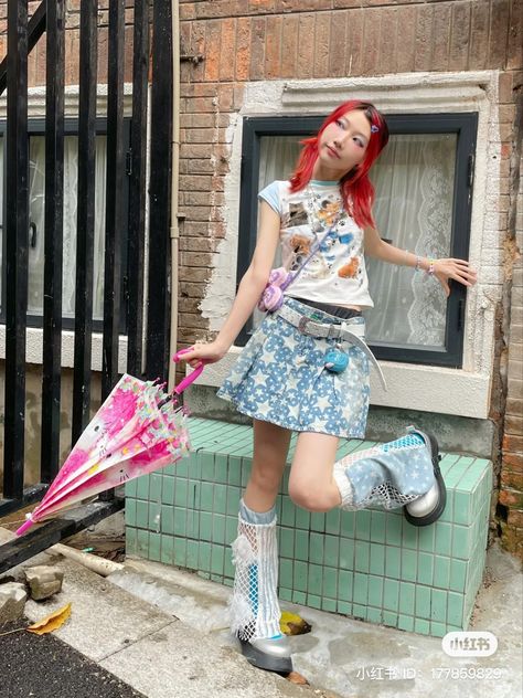 Harajuku Fashion Y2k, Clothe Reference, Barbie Characters, Sanrio Outfits, Soft Ideas, Girls Fasion, Light Clothes, Japanese Y2k, Alternative Aesthetic