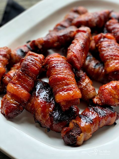 Moist and Tender Sweet & Spicy Bacon Wrapped Pork Ribs Sweet And Spicy Bacon, Bacon Crisps, Country Style Pork Ribs, Spicy Bacon, Bacon Wrapped Pork, Baked Ribs, Pork Rib Recipes, Meat Appetizers, Ribs On Grill