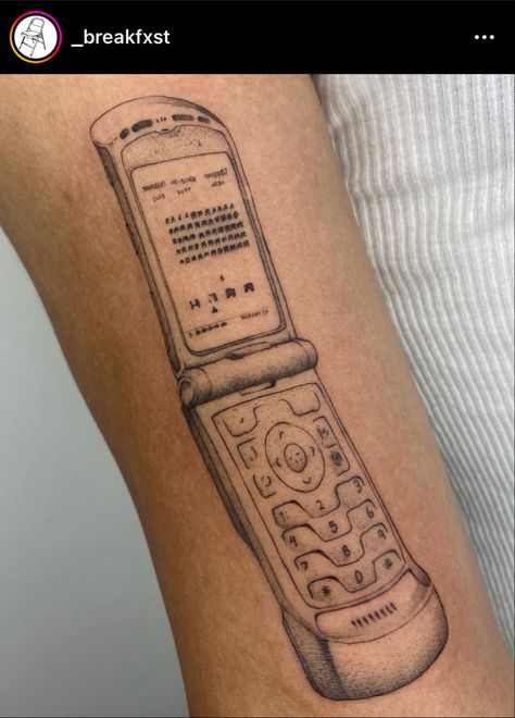 Cell Phone Tattoo, Cellphone Tattoo, Phone Tattoo, Retro Phone, Old Phone, Tattoo Ideas, Cell Phone, Art Inspiration, Tattoos