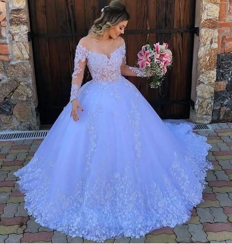 Long Sleeve Ball Gown Wedding Dress, Long Sleeve Ball Gowns, Fancy Wedding Dresses, Long Sleeve Wedding Dress Lace, Cute Wedding Dress, Wattpad Romance, Dream Wedding Ideas Dresses, Tea Length Wedding Dress, Princess Wedding Dresses