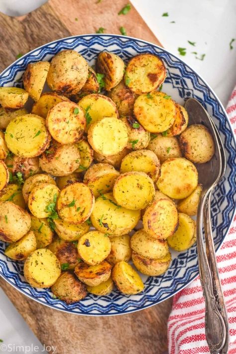 Easy Ranch Potatoes - Simple Joy Fingerling Potato Recipe, Ranch Potato Recipes, Fingerling Potatoes Recipes, Homemade Ranch Seasoning, Bbq Pork Chops, Ranch Potatoes, Slow Cooker Casserole, Fish Salad, Potato Recipe